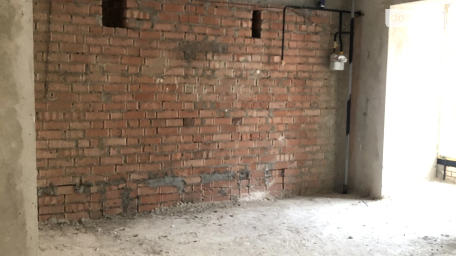 Продается 1-комнатная квартира 77 кв. м в Черноморске, ул. Лазурная(Гайдара) - фото 2