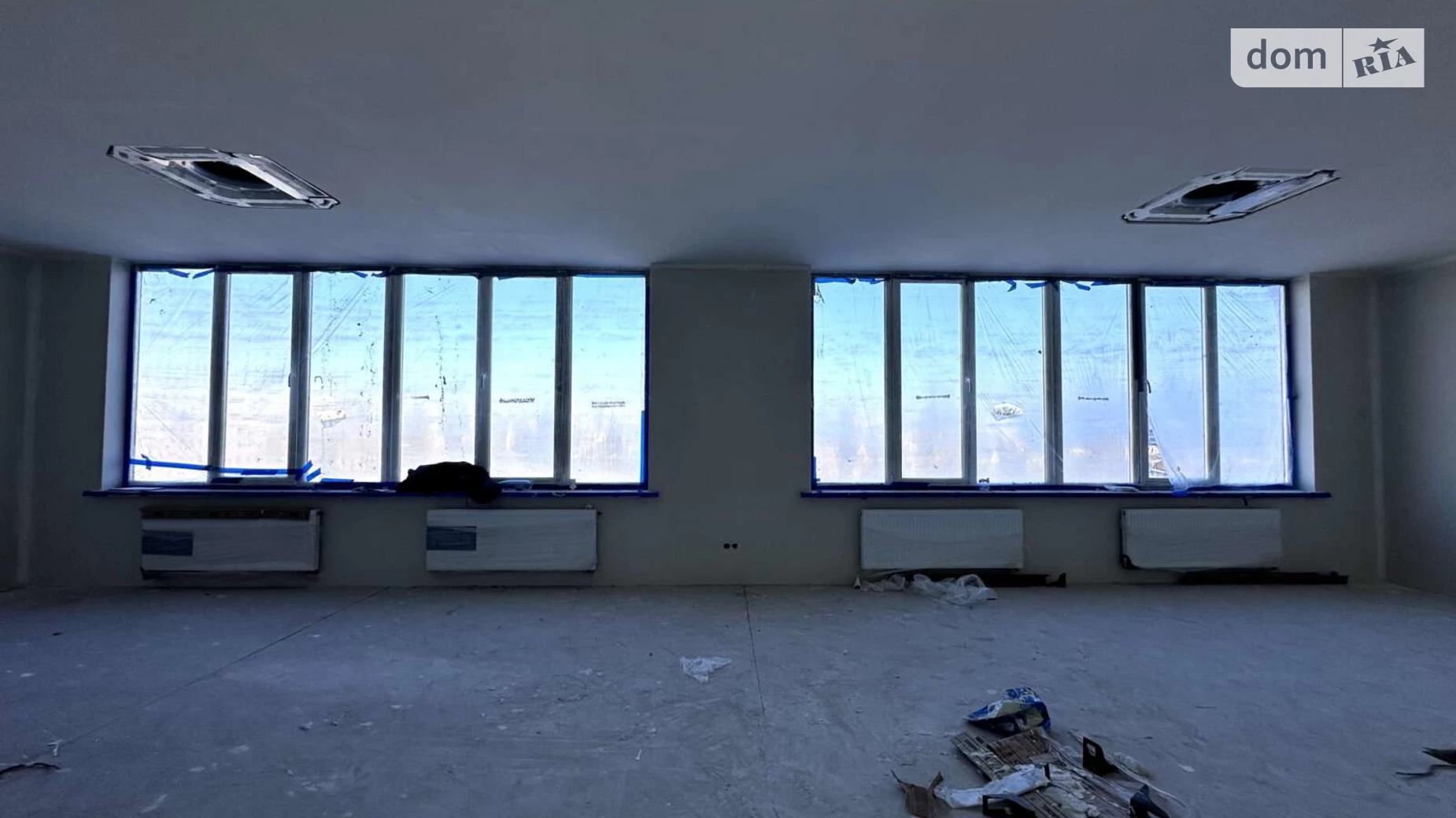 Сдается в аренду офис 600 кв. м в бизнес-центре, цена: 6000 $ - фото 2