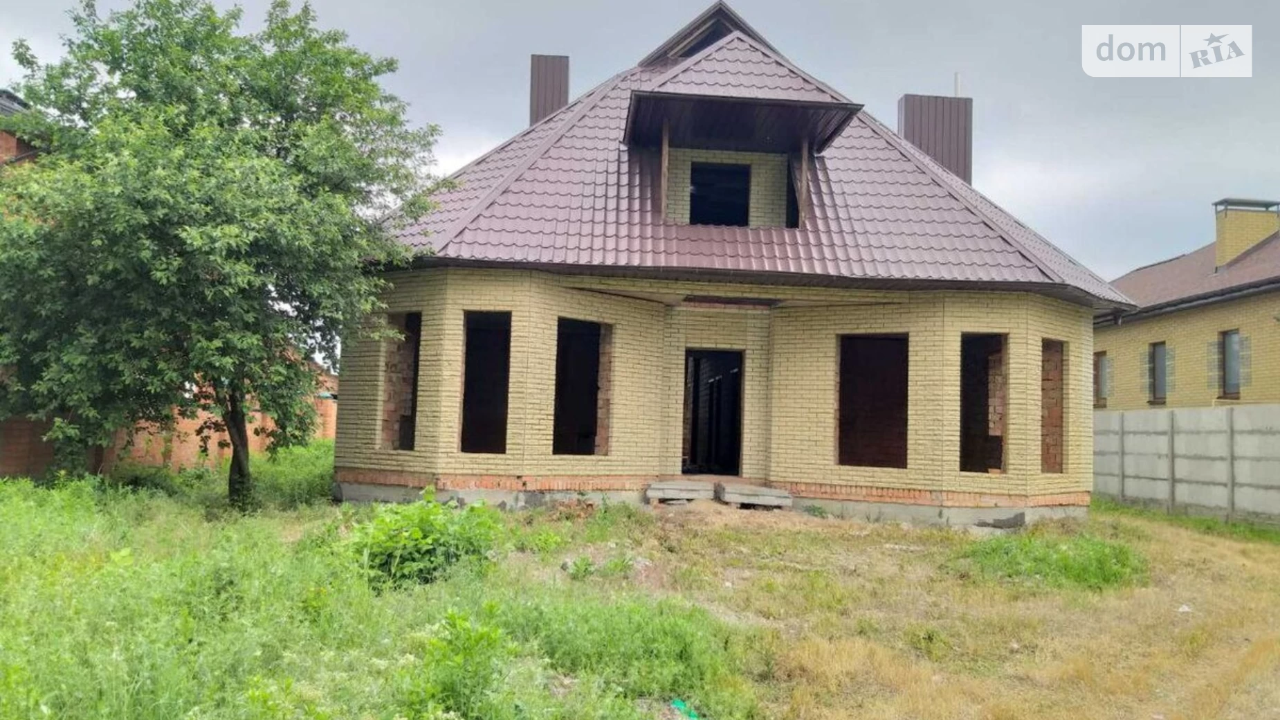 Продается дом на 2 этажа 135.7 кв. м с бассейном, цена: 110000 $ - фото 4