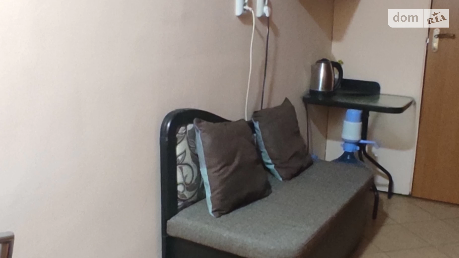 Продается офис 19 кв. м в бизнес-центре, цена: 13000 $ - фото 3