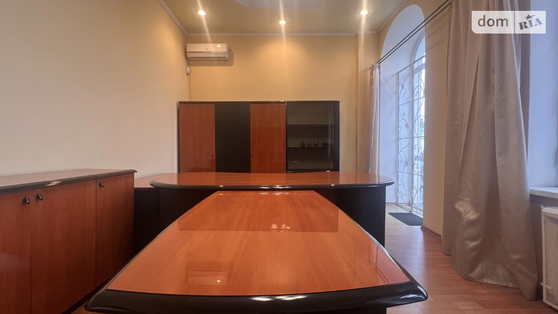Сдается в аренду офис 55 кв. м в бизнес-центре, цена: 18000 грн - фото 4