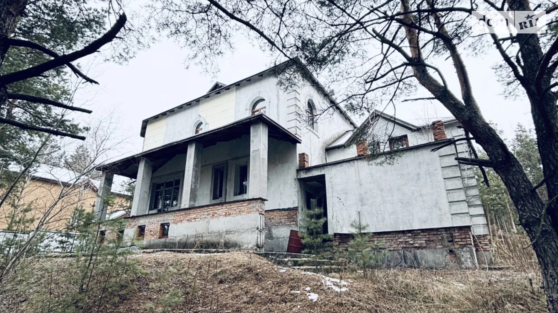Продается дом на 2 этажа 365 кв. м с беседкой, цена: 189000 $ - фото 4