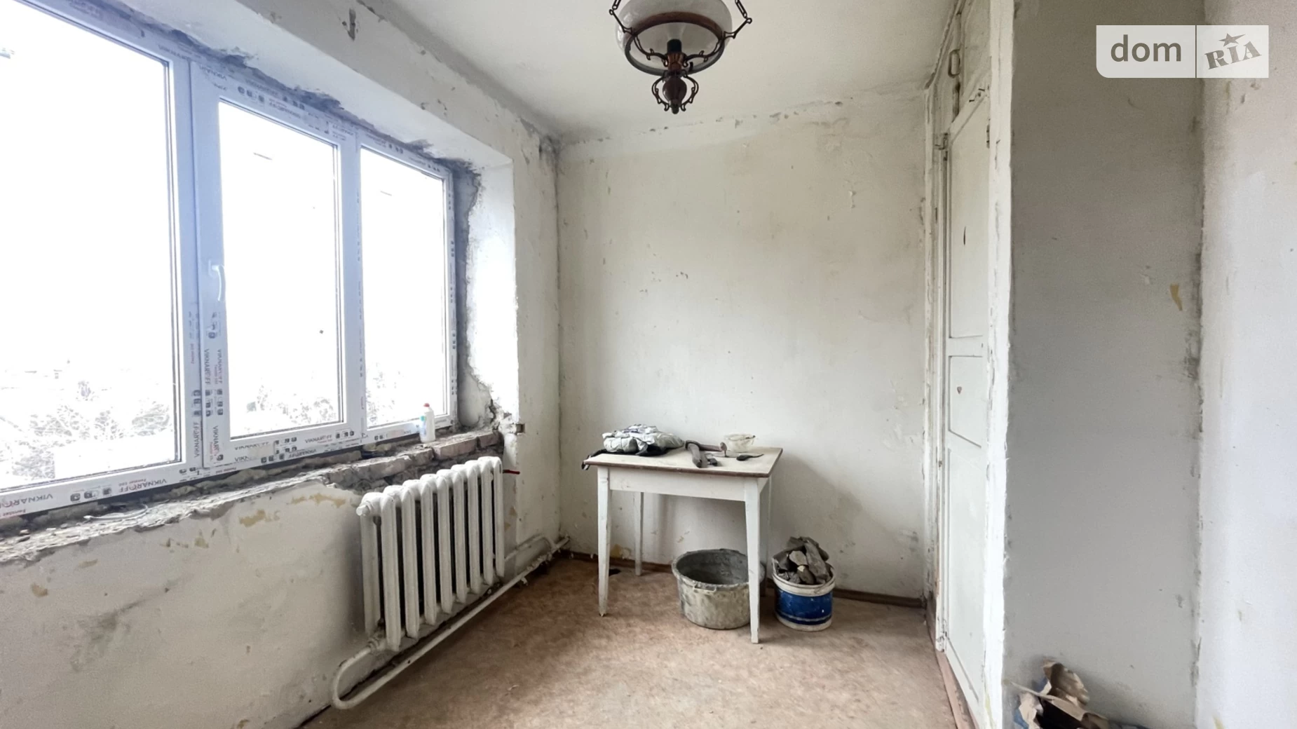 Продается 1-комнатная квартира 13.2 кв. м в Черноморске, ул. Защитников Украины(1 Мая) - фото 2
