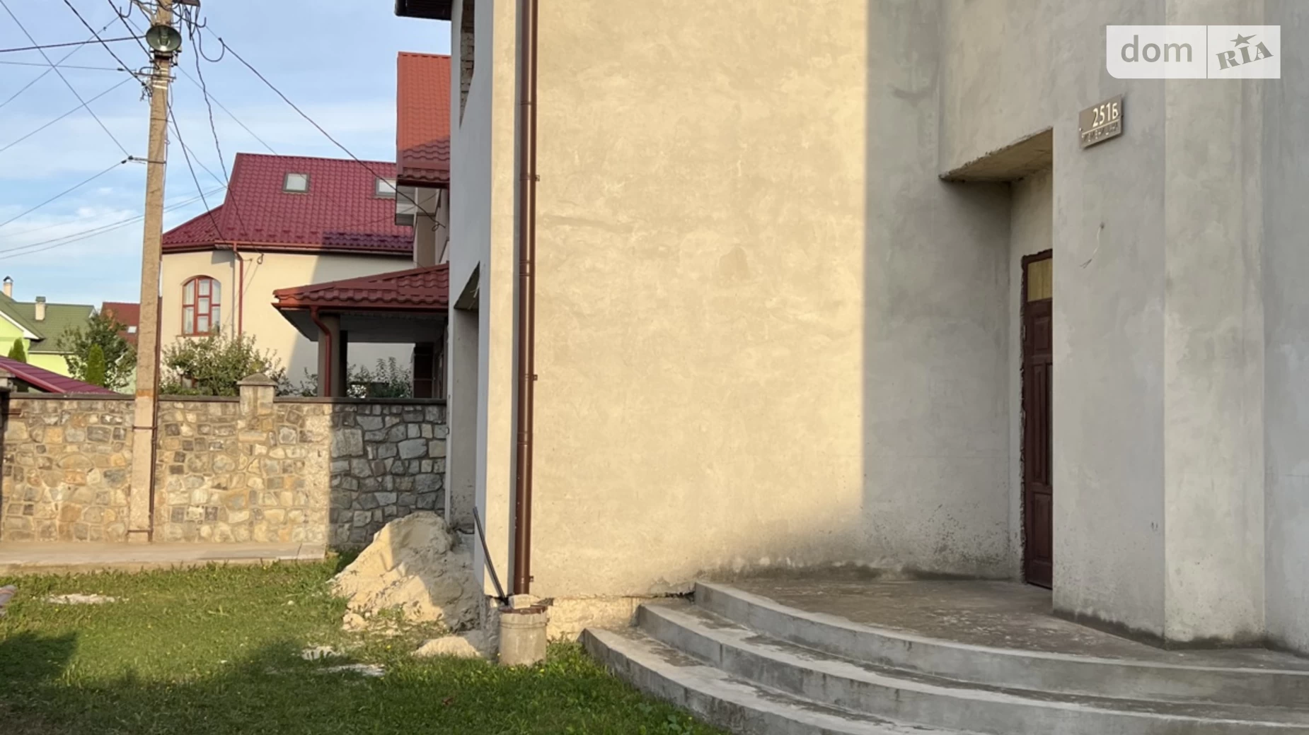 Продается дом на 2 этажа 351 кв. м с балконом, цена: 500 $ - фото 3