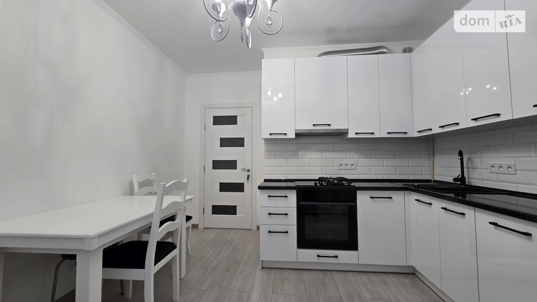 Сдается в аренду 2-комнатная квартира 58.3 кв. м в Ужгороде, ул. Национальной Гвардии(Гвардейская), 32 - фото 4