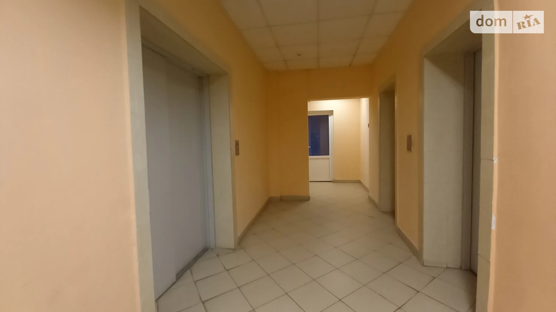 Продається 2-кімнатна квартира 87.2 кв. м у Одесі, вул. Тіниста, 9/12 - фото 2