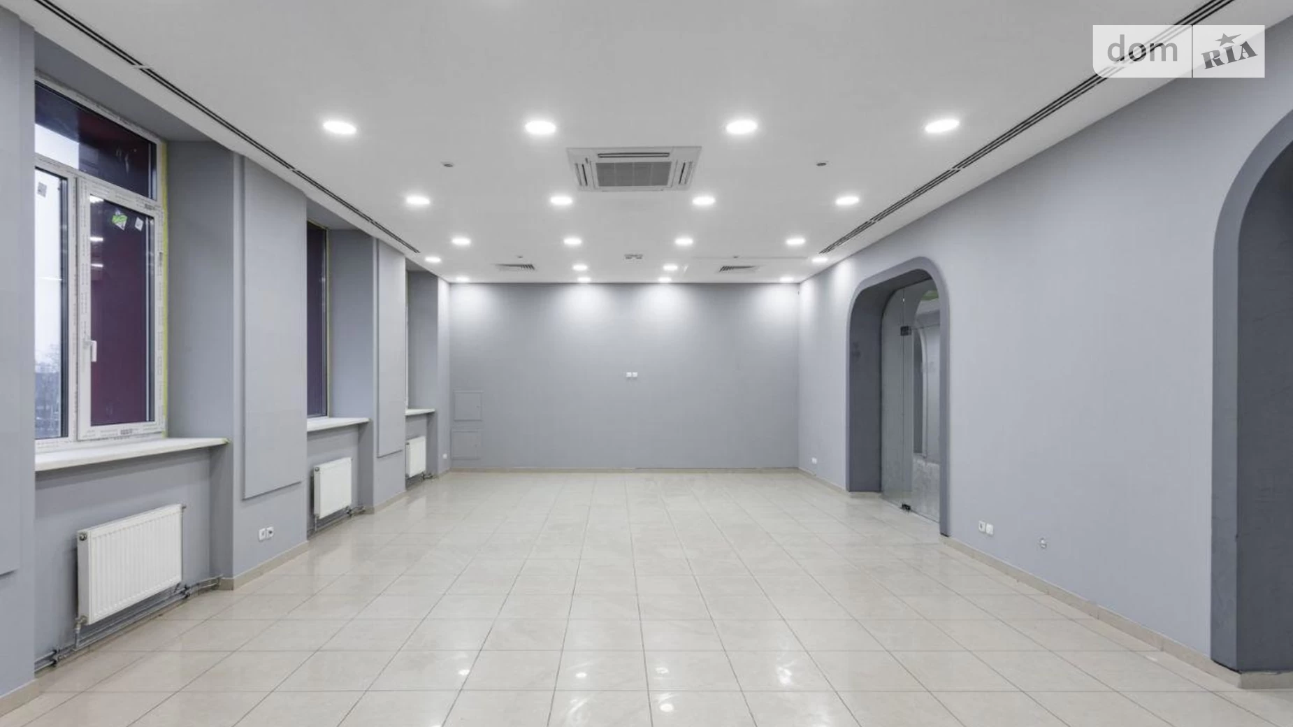 Сдается в аренду офис 85 кв. м в бизнес-центре, цена: 85 $ - фото 2