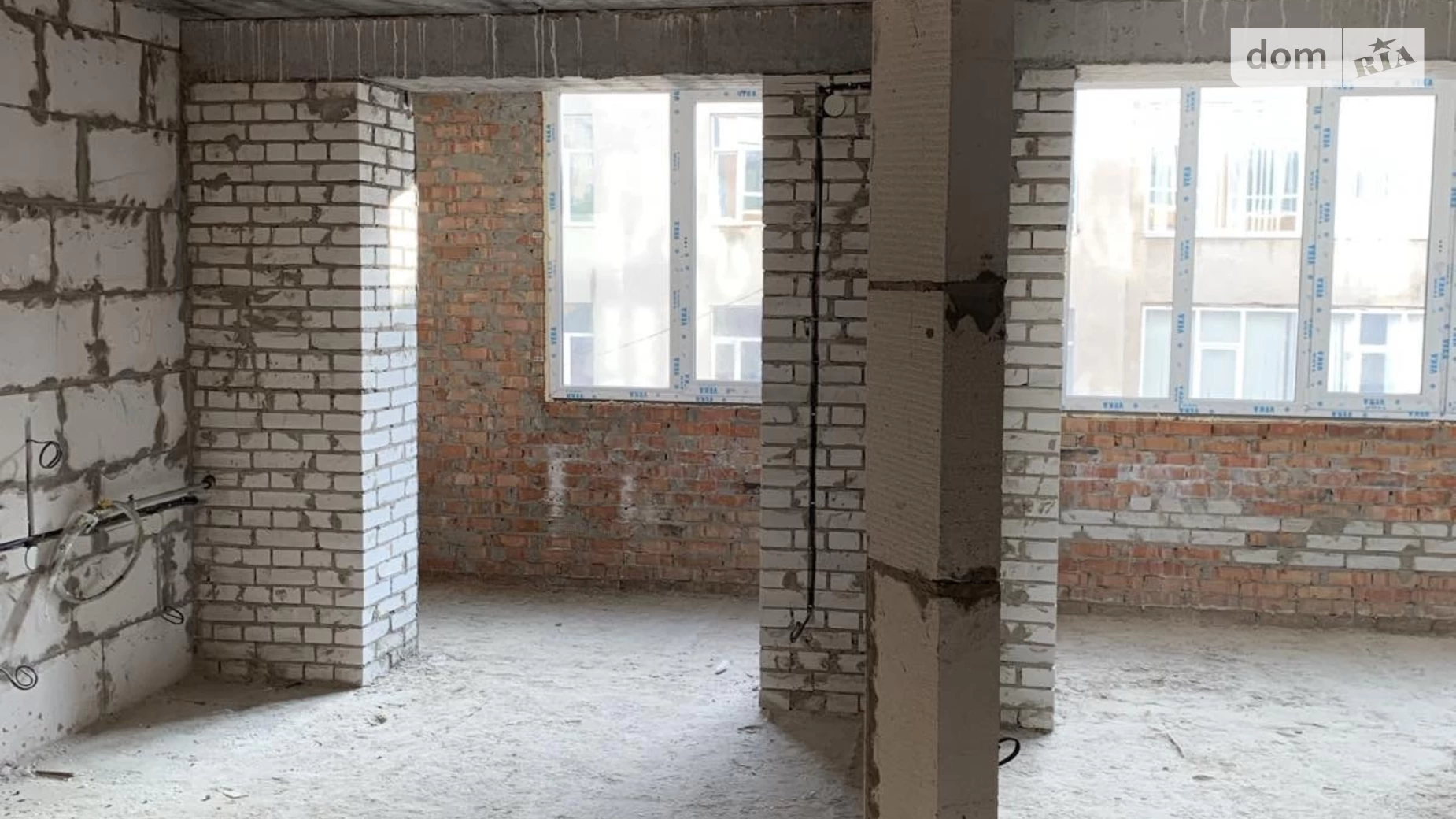 Продається 1-кімнатна квартира 49 кв. м у Вінниці, просп. Юності - фото 2