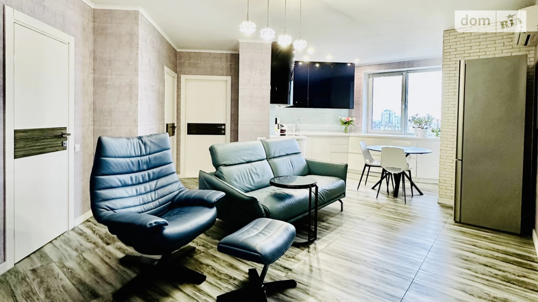 Продается 2-комнатная квартира 82 кв. м в Киеве, ул. Ревуцкого, 9 - фото 2