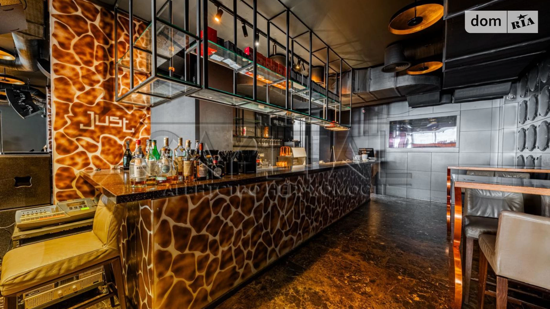 Здається в оренду офіс 550 кв. м в бізнес-центрі, цена: 14850 $ - фото 4