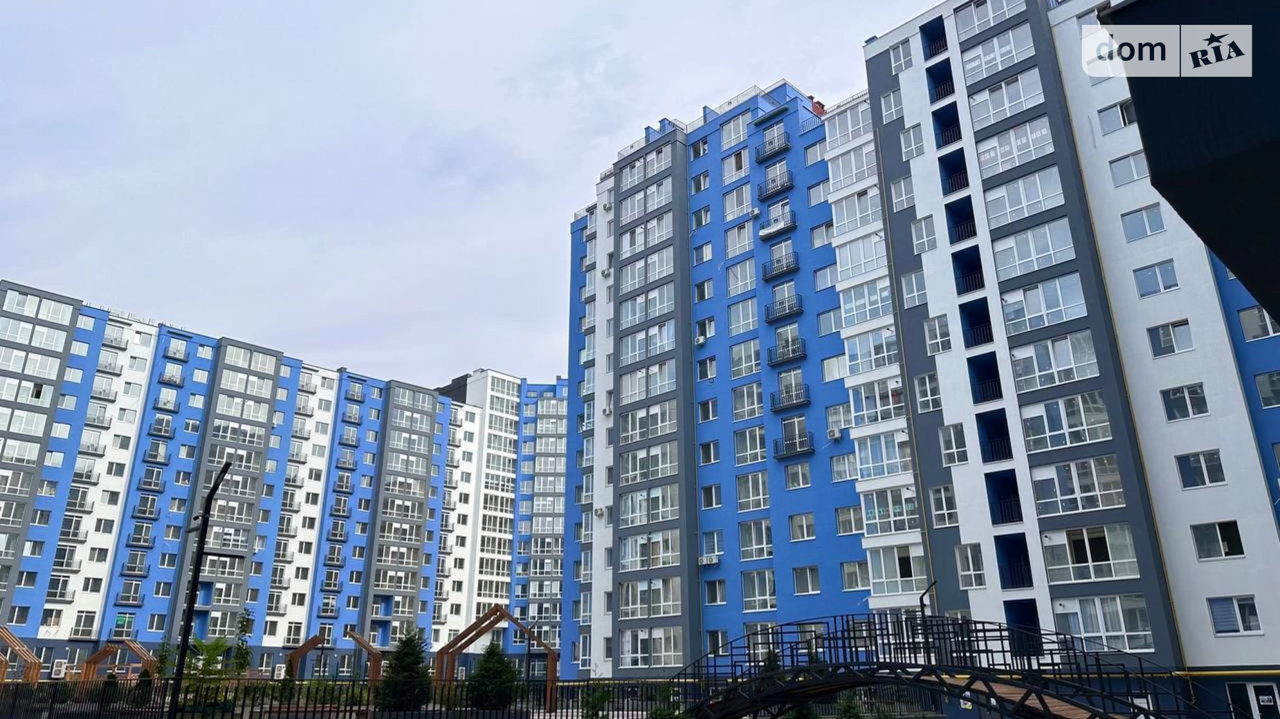 Продается 1-комнатная квартира 41 кв. м в Ивано-Франковске, ул. Княгинин, 44 - фото 3