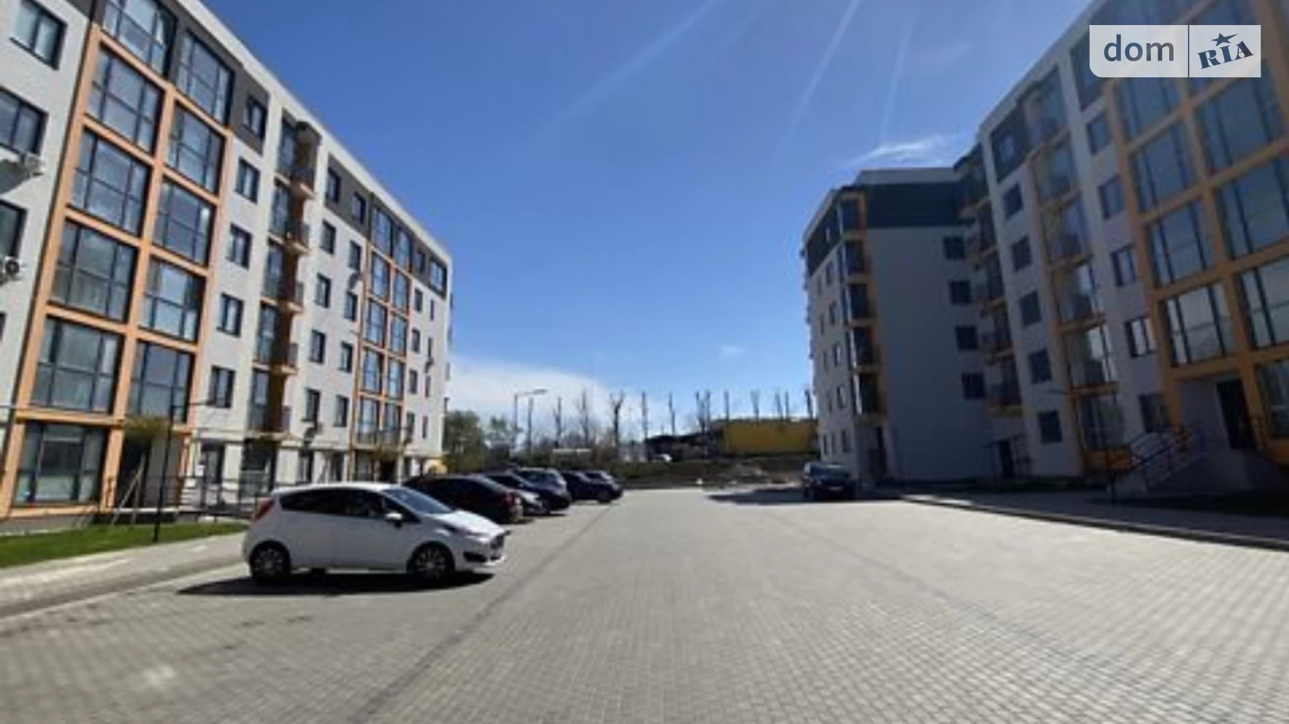 Продается 1-комнатная квартира 42 кв. м в Березиной, ул. Радужная - фото 3