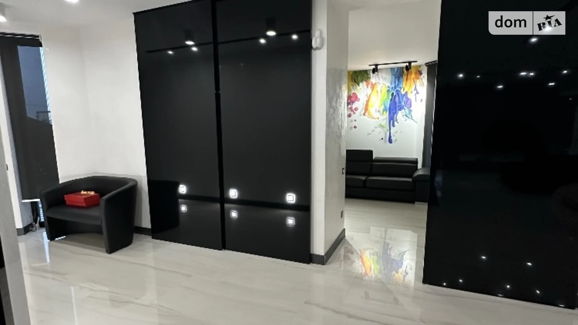 Продается дом на 2 этажа 290 кв. м с верандой, цена: 483000 $ - фото 4
