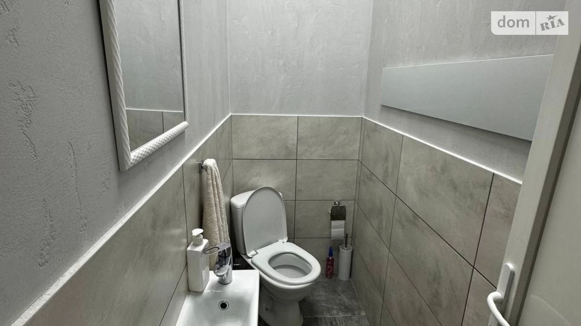 Здається в оренду офіс 80 кв. м в бізнес-центрі, цена: 800 $ - фото 2