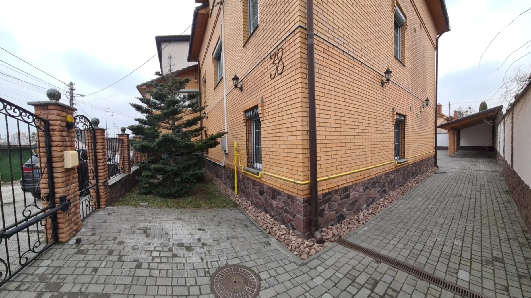Сдается в аренду дом на 3 этажа 350 кв. м с подвалом, цена: 3650 $ - фото 3