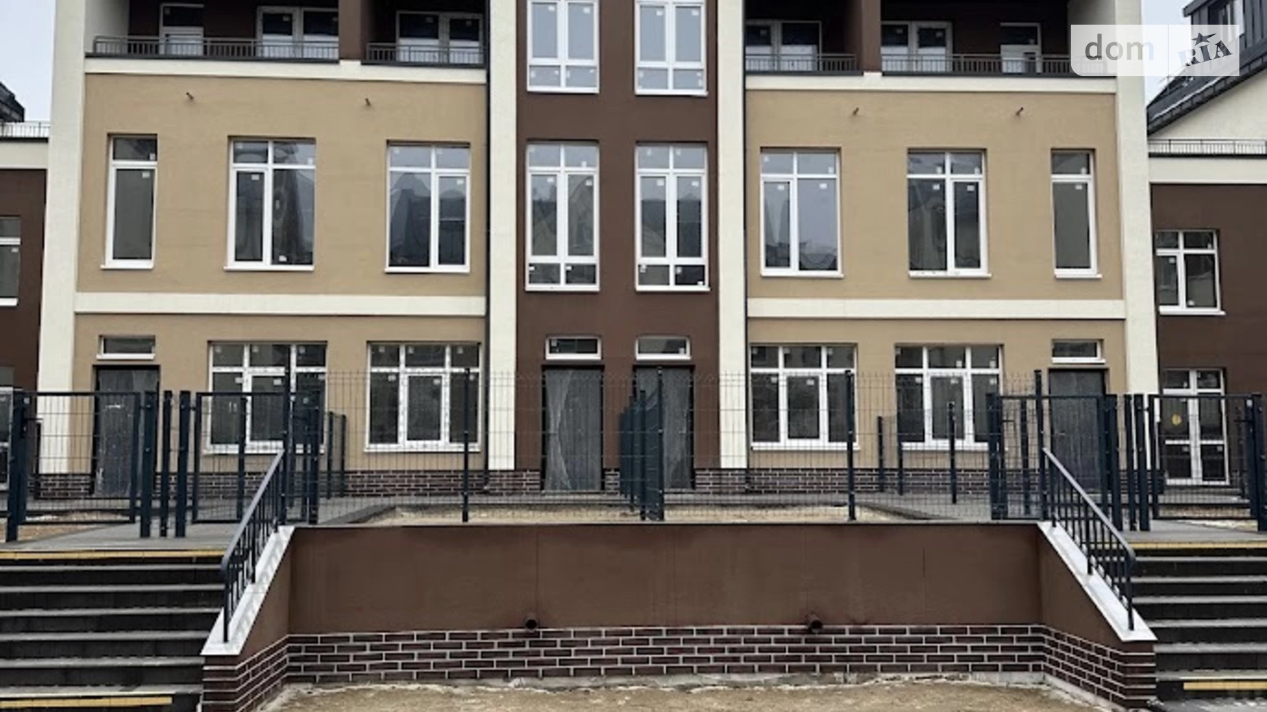 Продается 4-комнатная квартира 98 кв. м в Броварах, ул. Согласия, 38 - фото 4