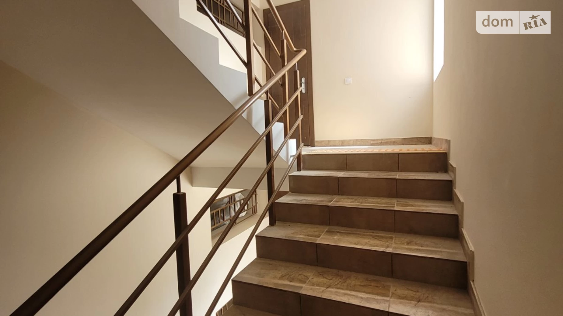 Продается 2-комнатная квартира 57 кв. м в Ковеле - фото 4
