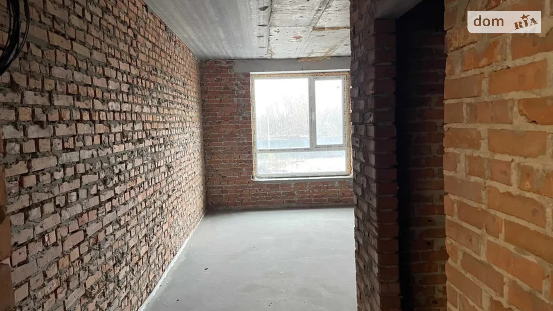 Продается 1-комнатная квартира 23.7 кв. м в Гостомеле - фото 2