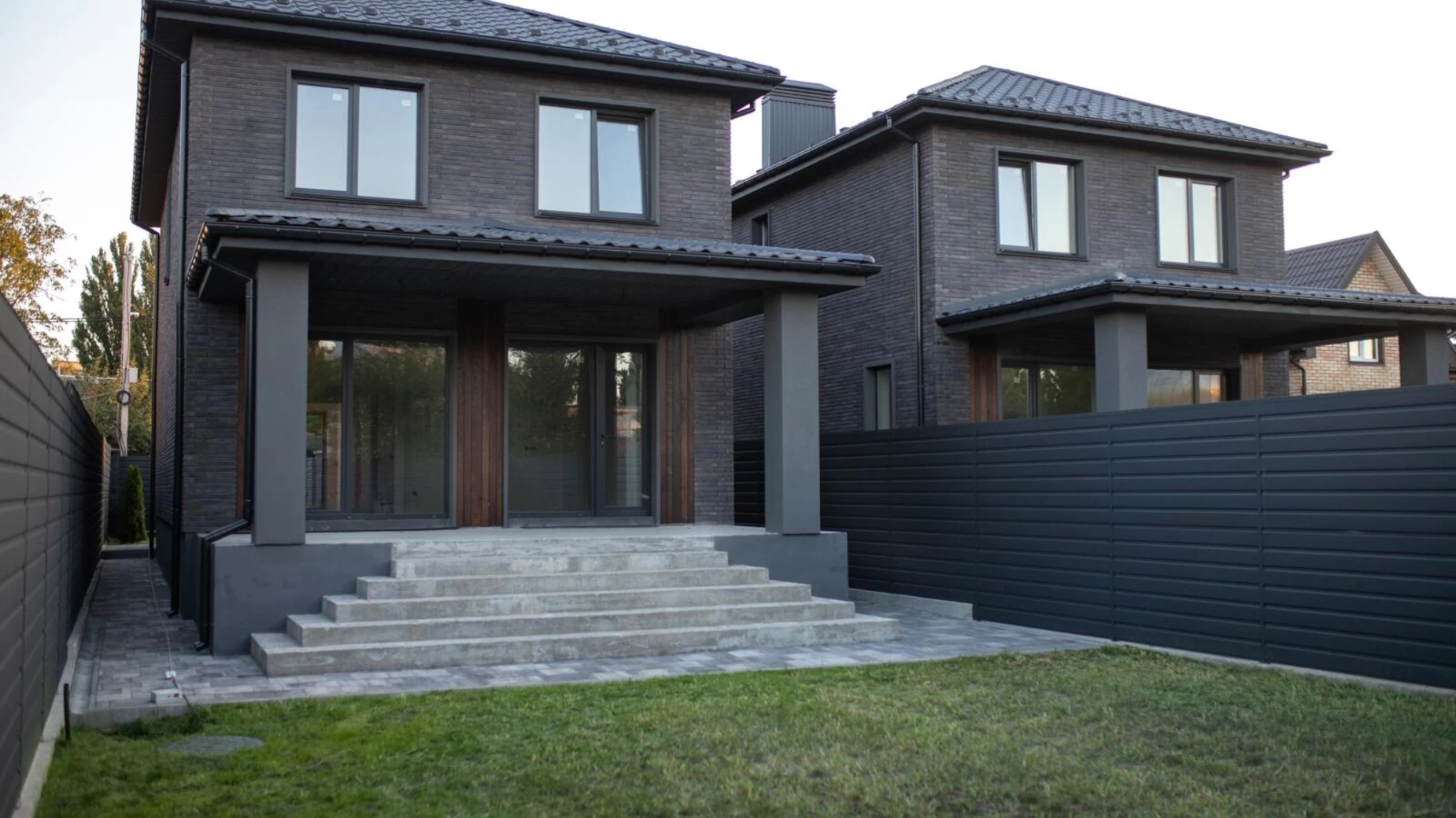 Продається будинок 3 поверховий 210 кв. м з гаражем, цена: 285000 $ - фото 5