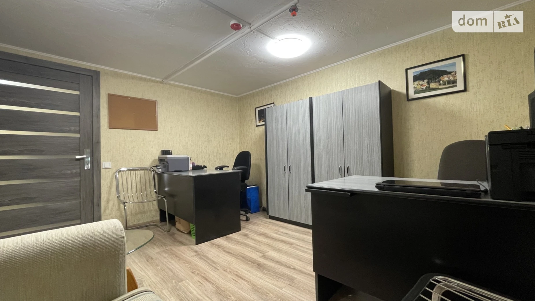 Сдается в аренду офис 13 кв. м в бизнес-центре, цена: 155 $ - фото 2