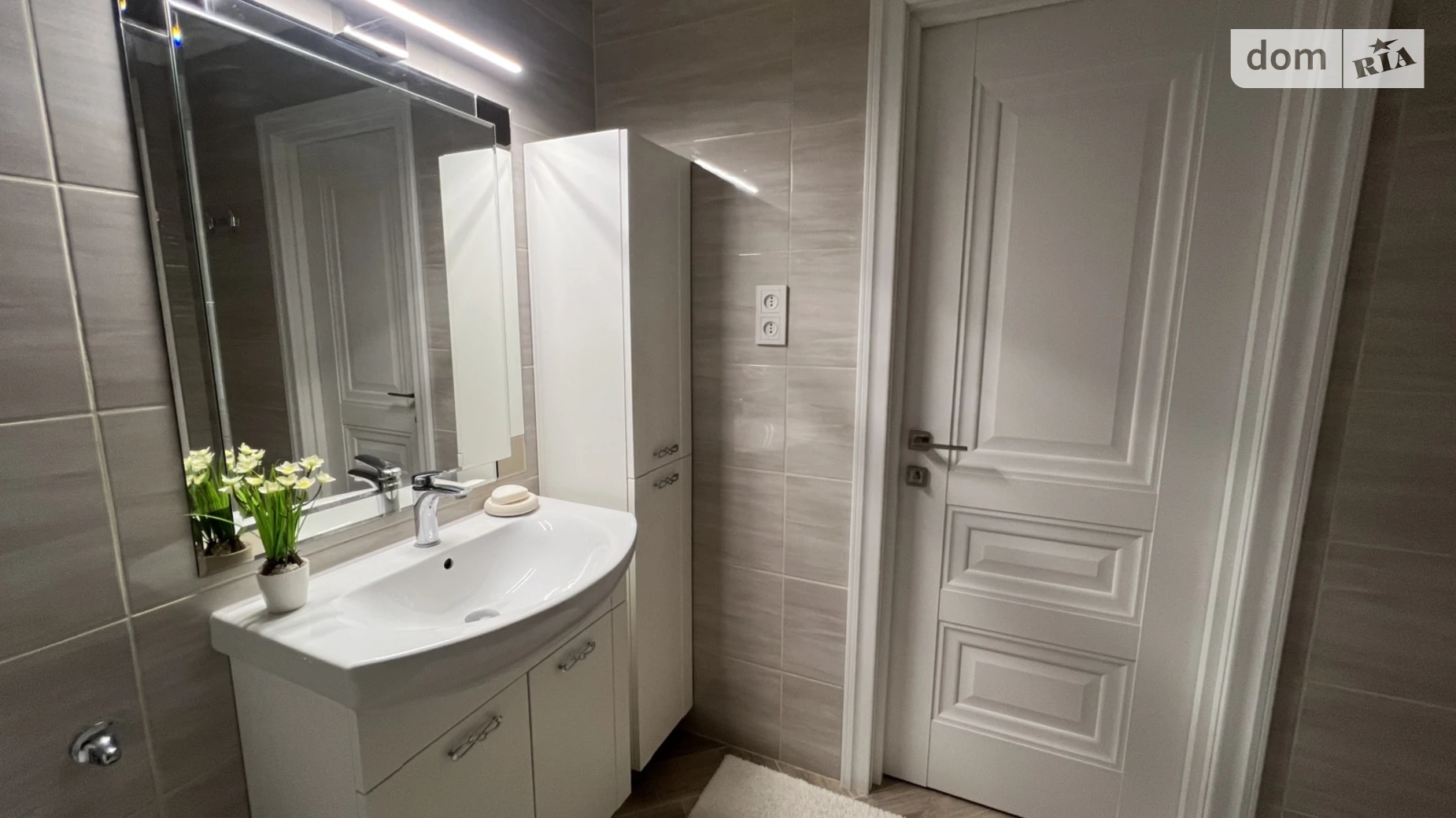 Продается 3-комнатная квартира 95.7 кв. м в, цена: 148000 $ - фото 4