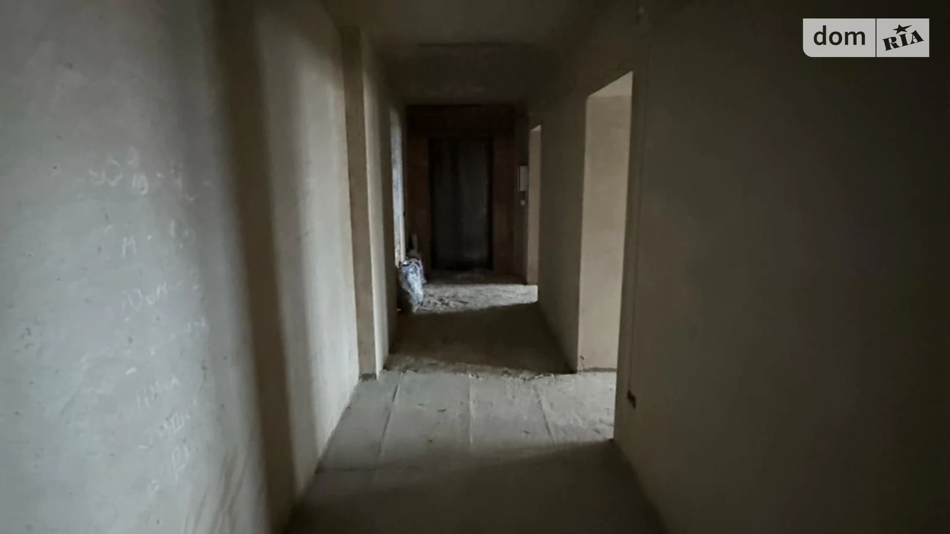 Продается 2-комнатная квартира 70 кв. м в Ровно, ул. Соборная - фото 4