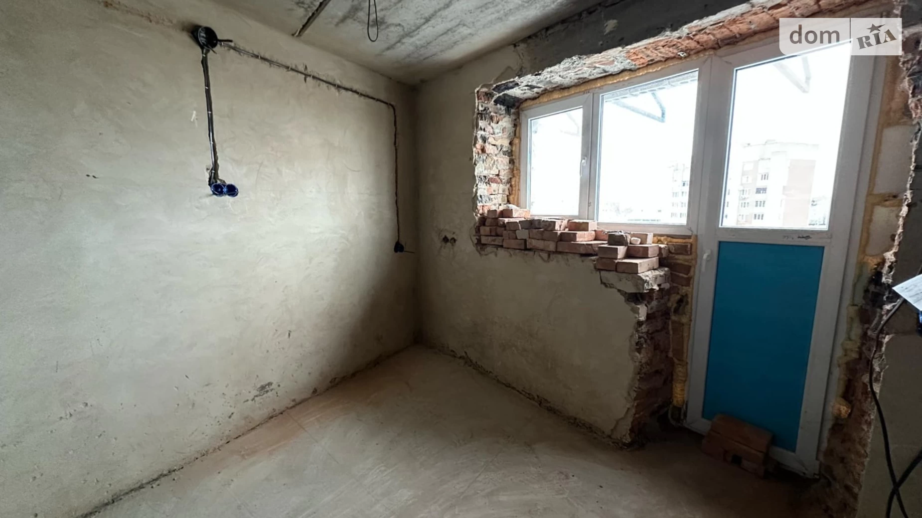 Продается 2-комнатная квартира 70 кв. м в Ровно, ул. Соборная - фото 3