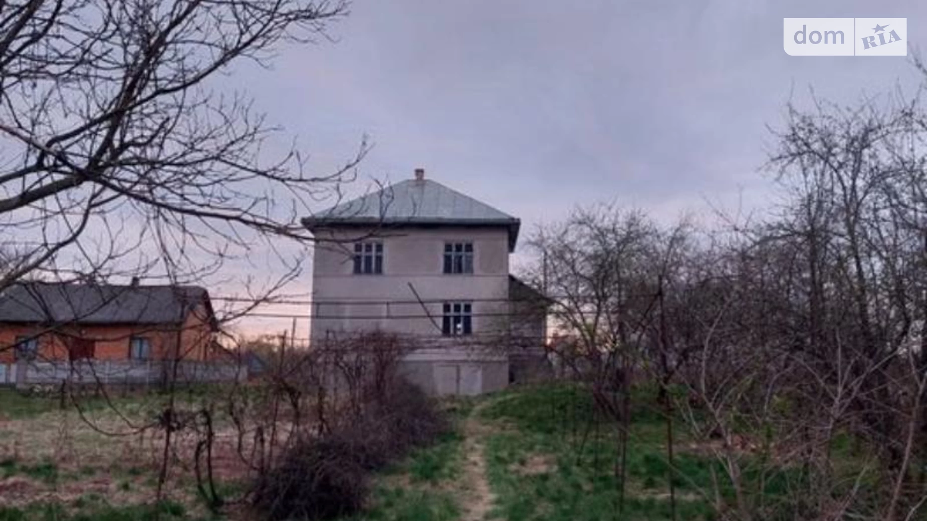 Продается дом на 2 этажа 250 кв. м с участком, цена: 55000 $ - фото 2