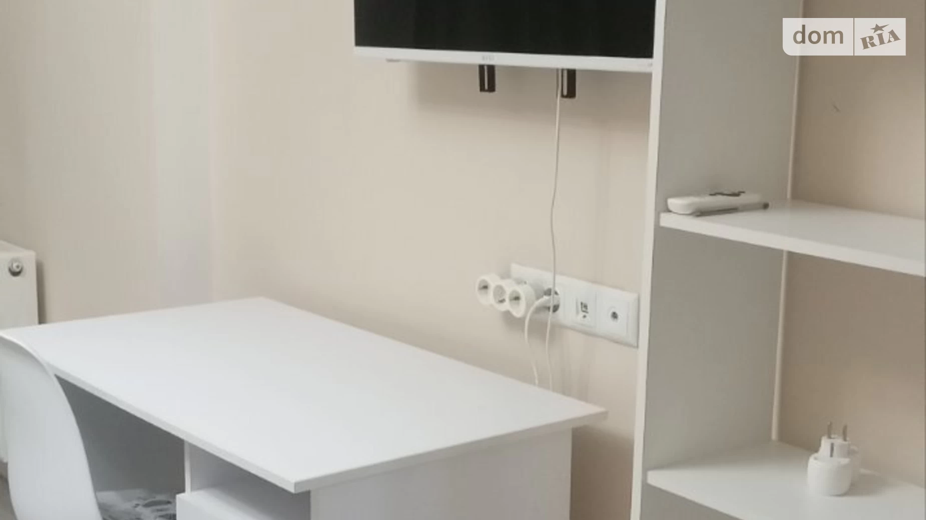 Сдается в аренду 3-комнатная квартира 90 кв. м в Львове, цена: 700 € - фото 3