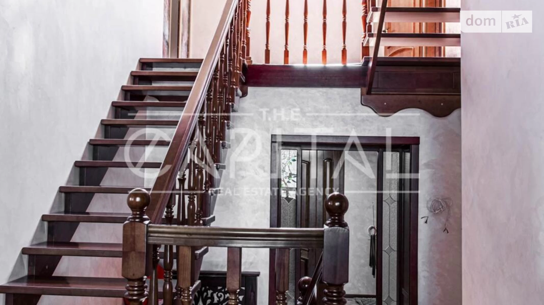 Продается дом на 2 этажа 310 кв. м с баней/сауной, цена: 283500 $ - фото 3