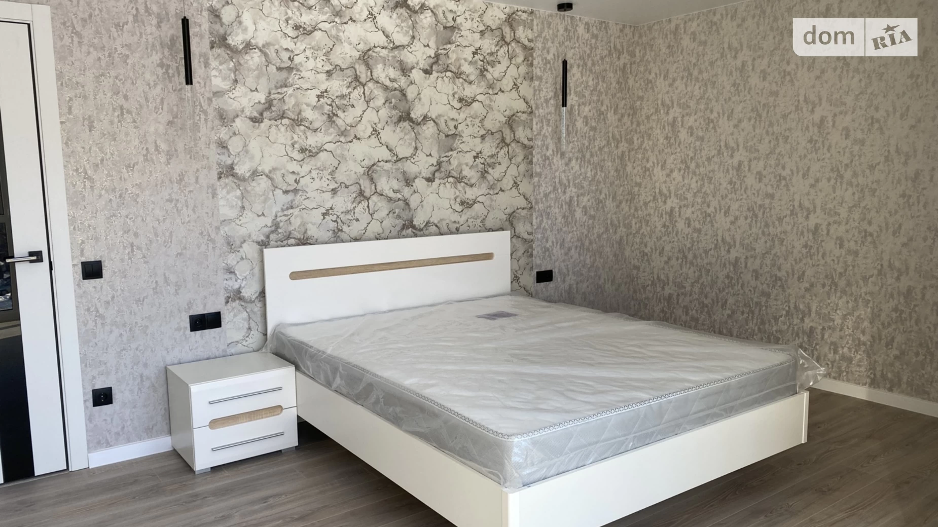 2-кімнатна квартира 57 кв. м у Тернополі, вул. Білогірська, 13 - фото 2