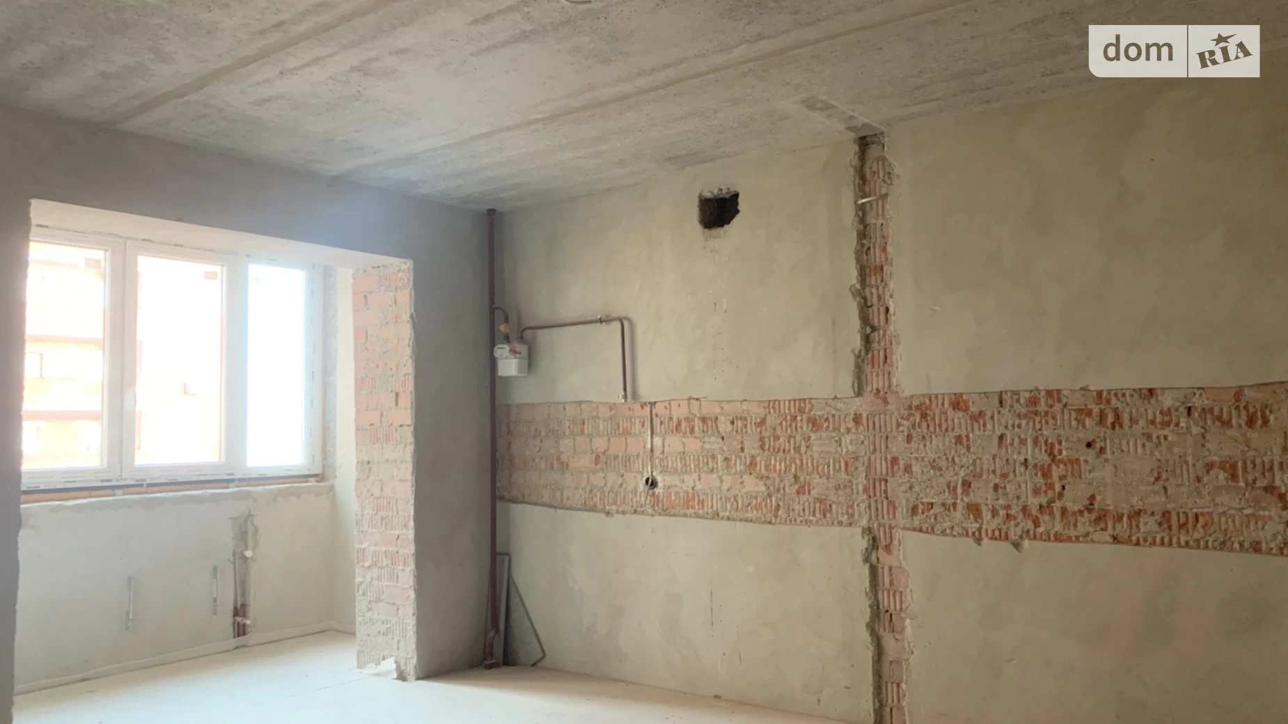 Продается 2-комнатная квартира 75.5 кв. м в Черноморске, ул. Парусная, 1О - фото 3