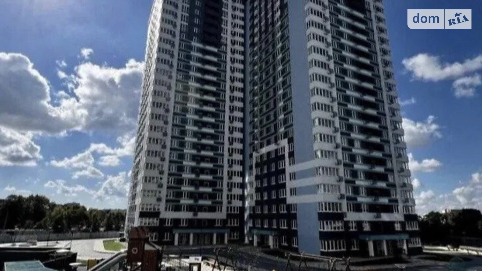 Продается 1-комнатная квартира 44 кв. м в Одессе, ул. Варненская, 27А/3 - фото 2