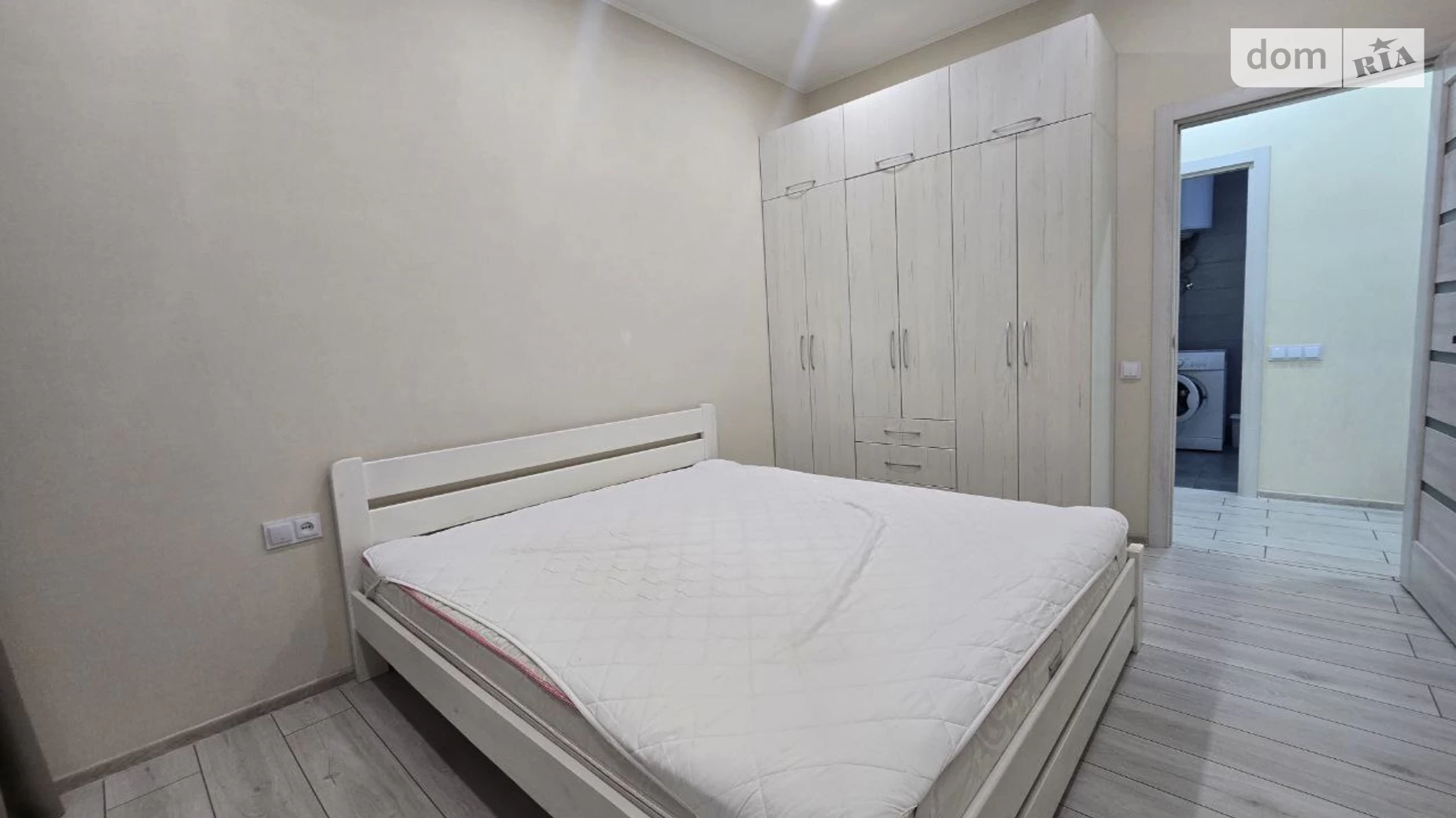 Продается 2-комнатная квартира 60 кв. м в Днепре, ул. Кобзарська, 3 - фото 3