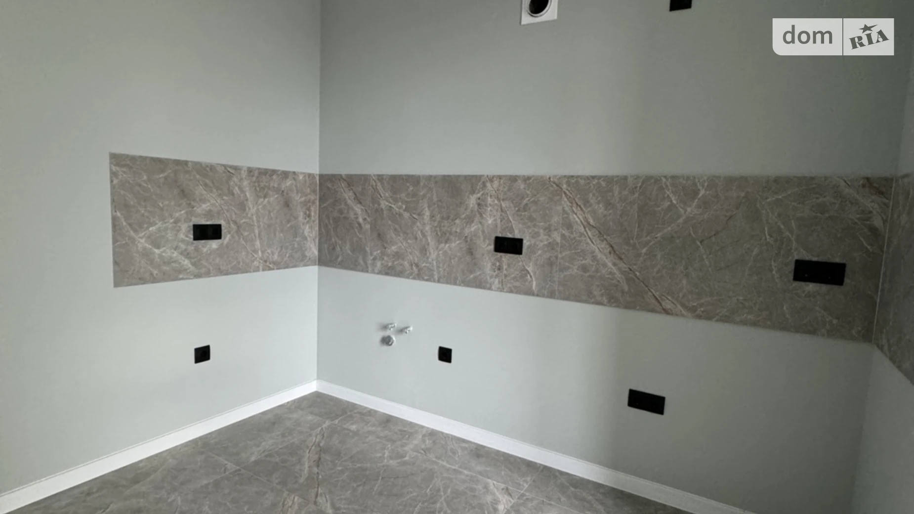 Продається 1-кімнатна квартира 47 кв. м у Івано-Франківську, вул. Волошина Августина, 2 - фото 4