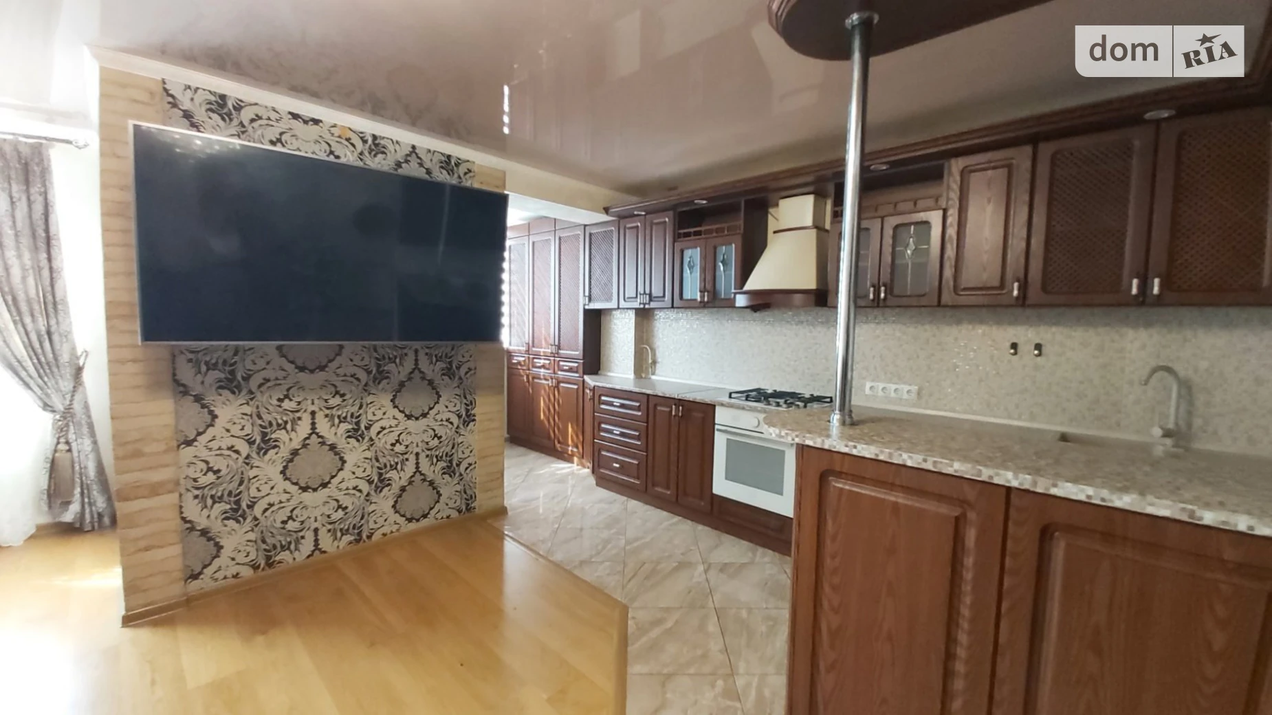 Сдается в аренду 3-комнатная квартира 89 кв. м в Виннице, ул. Гетмана Мазепы(Чехова), 9Б - фото 2