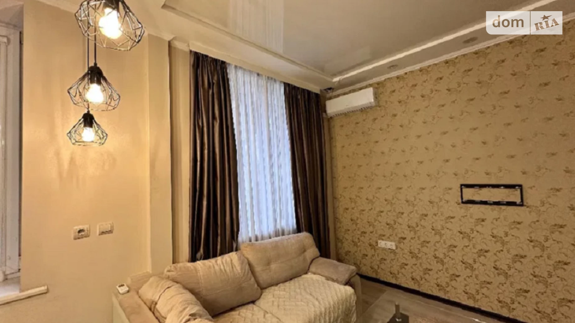 Продается 3-комнатная квартира 70 кв. м в, цена: 42999 $ - фото 2