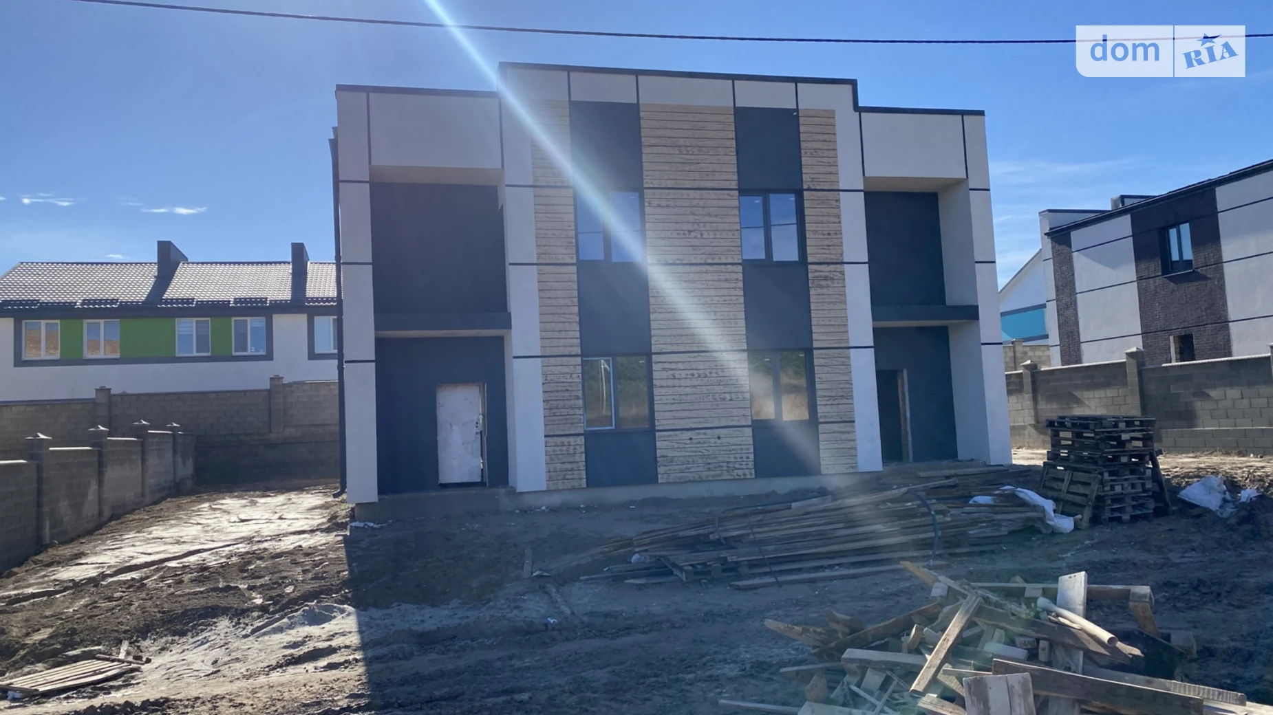 Продается часть дома 120 кв. м с мансардой, цена: 80000 $ - фото 2