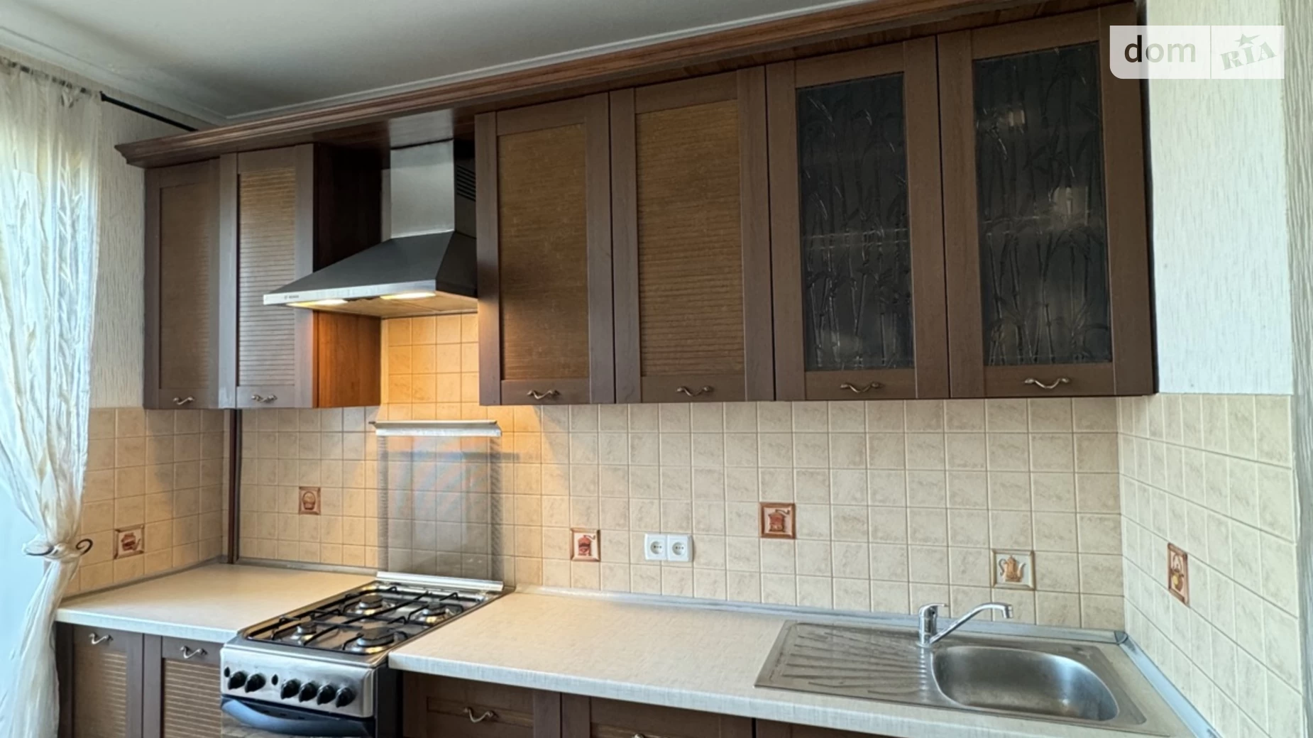 Продается 3-комнатная квартира 78.4 кв. м в Ровно, ул. Мельника Андрея - фото 3