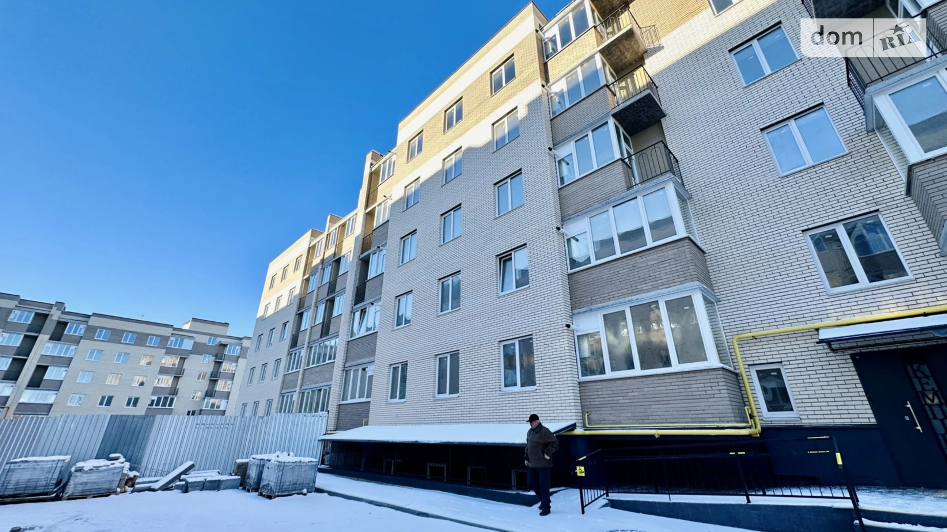 Продается 1-комнатная квартира 37 кв. м в Стрижавке, Київська, 226 - фото 2