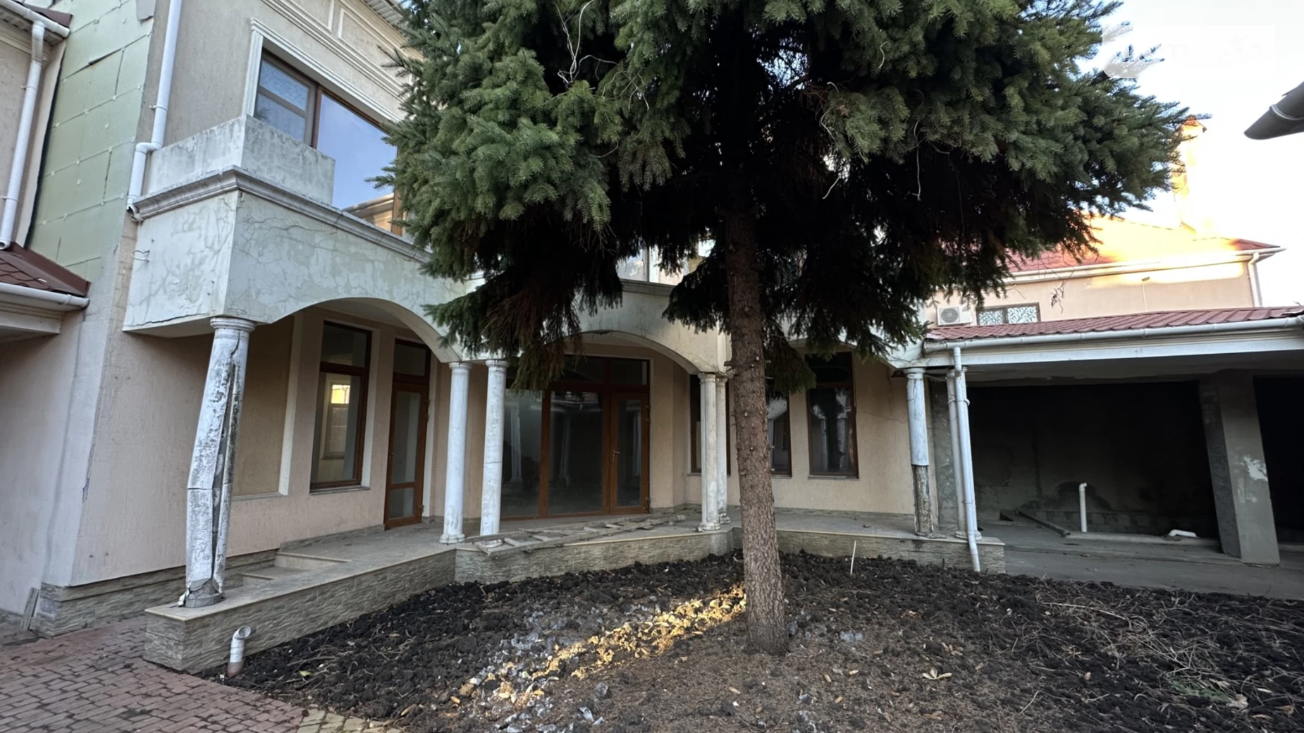 Продається будинок 2 поверховий 350 кв. м з садом, цена: 250000 $ - фото 3