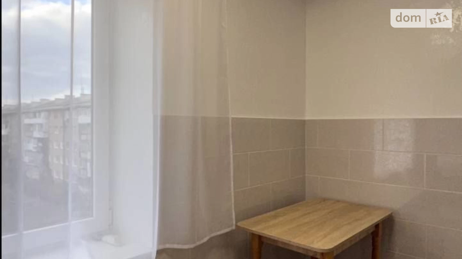 Сдается в аренду 1-комнатная квартира 35 кв. м в Ивано-Франковске, ул. Галицкая, 93 - фото 3