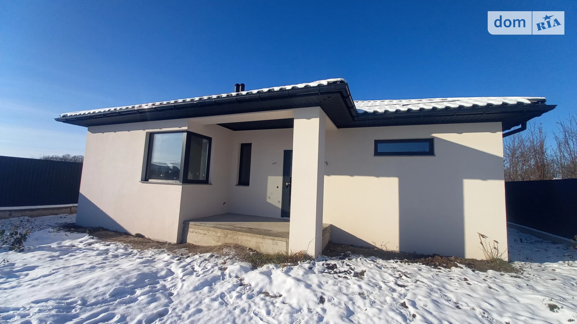 Продається одноповерховий будинок 106 кв. м з балконом, цена: 95000 $ - фото 2