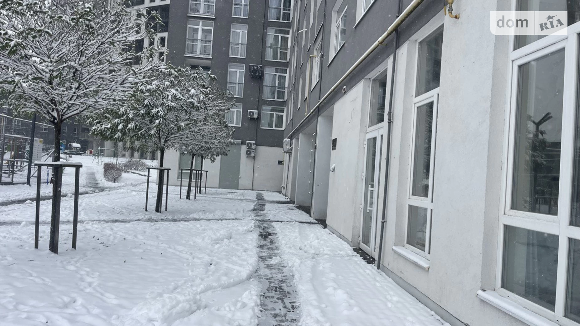 Здається в оренду приміщення вільного призначення 43.3 кв. м в 8-поверховій будівлі, цена: 550 $ - фото 2