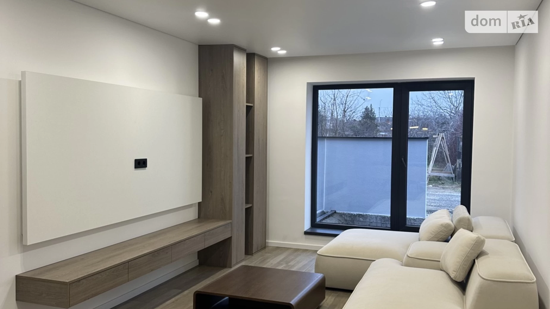 Продається будинок 2 поверховий 160 кв. м з терасою, цена: 140000 € - фото 2