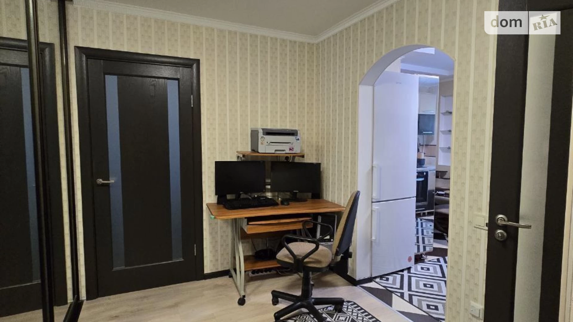 Продается 1-комнатная квартира 43.2 кв. м в Коцюбинском, ул. Лесная - фото 4