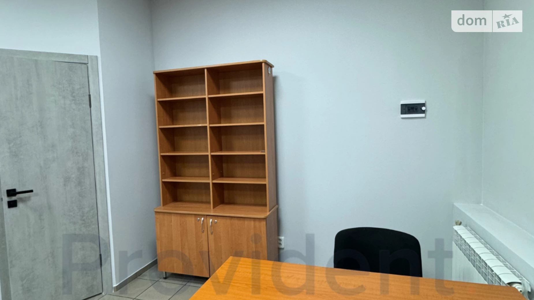 Сдается в аренду офис 26 кв. м в бизнес-центре, цена: 14000 грн - фото 3