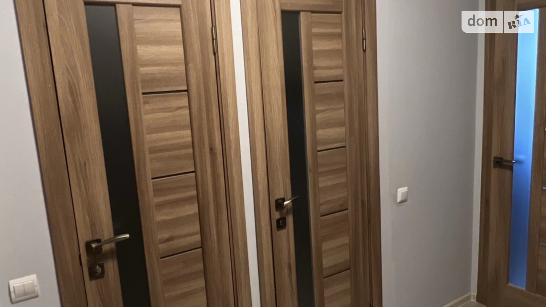 Продается 2-комнатная квартира 49.7 кв. м в Ужгороде, ул. Богомольца, 17 - фото 3