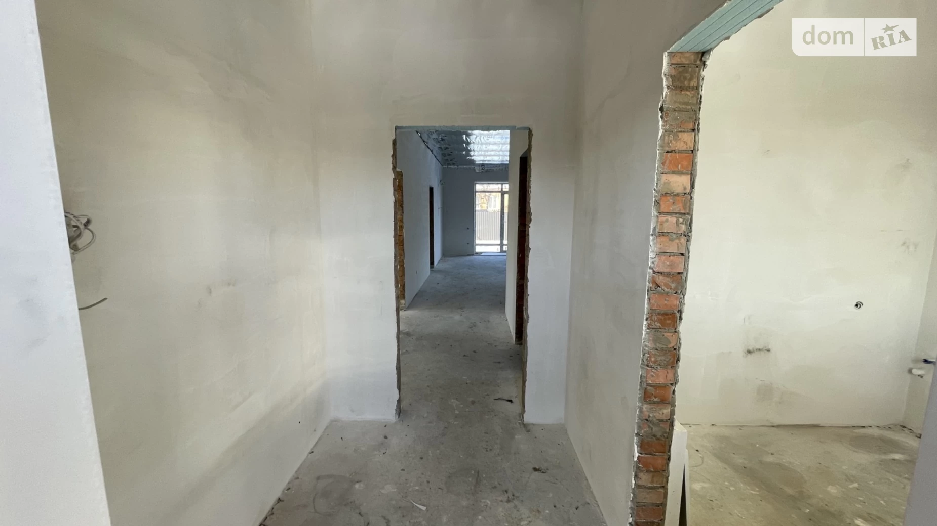 Продається одноповерховий будинок 115 кв. м з верандою, цена: 85000 $ - фото 2