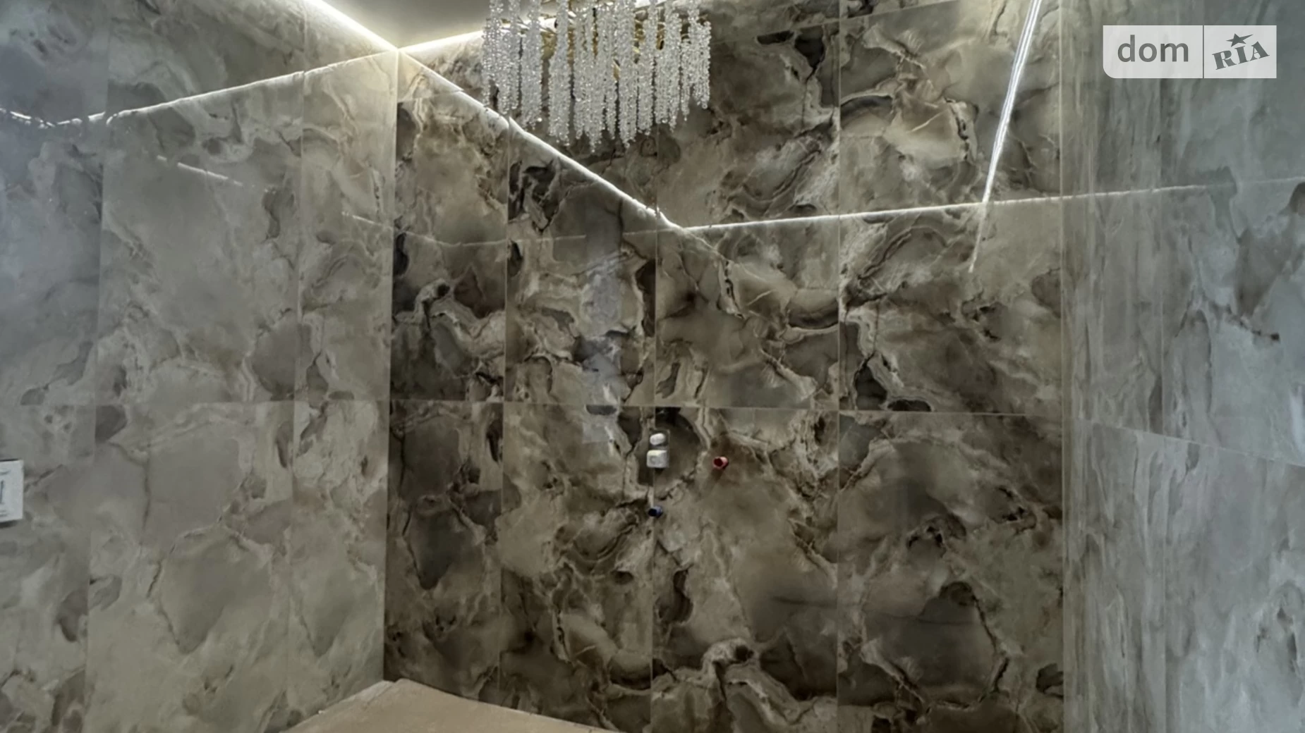 Продається частина будинку 145 кв. м з гаражем, цена: 170000 $ - фото 5
